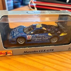Maisto Mercedes CLK-GTR Die-Cast Racing Car - Blue
